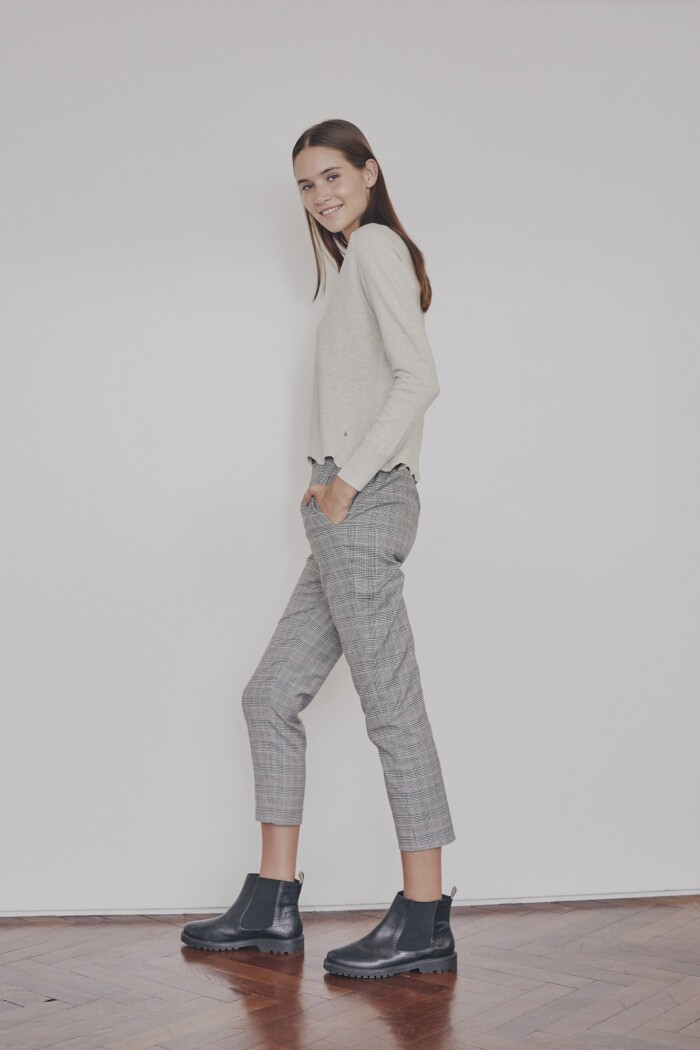 Pantalon Escoces Gris