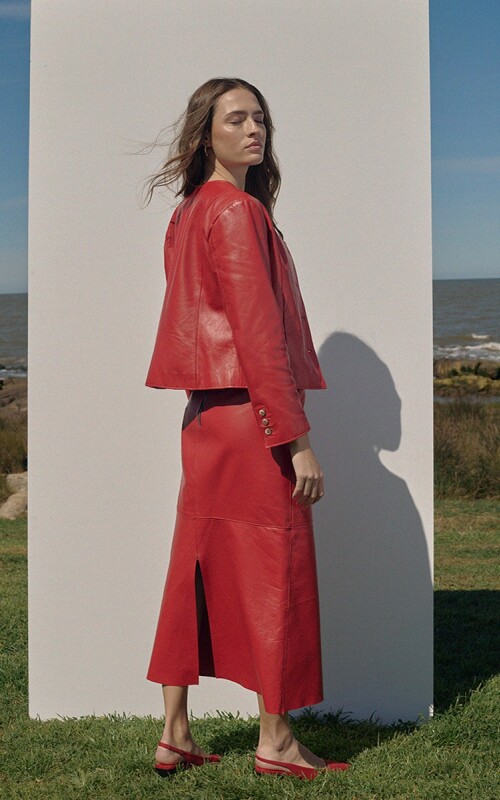 CHAQUETA BRUNA ROJO