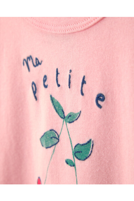 Remera de algodón, manga corta, rosada, estampa cerezas Sin color