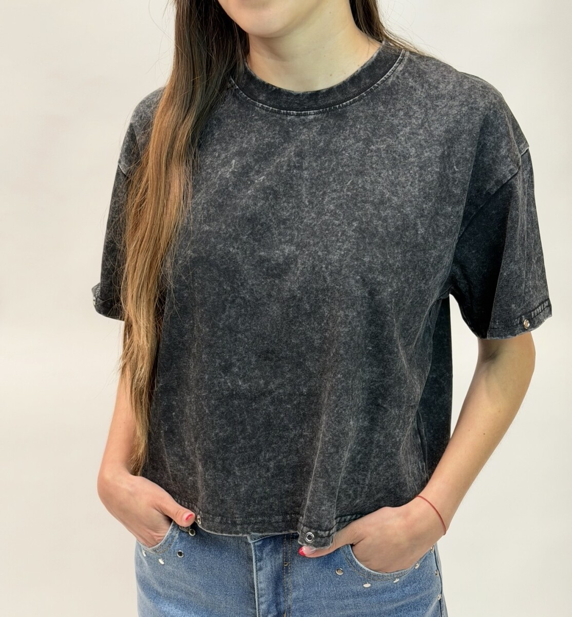 Remera Acid negra 