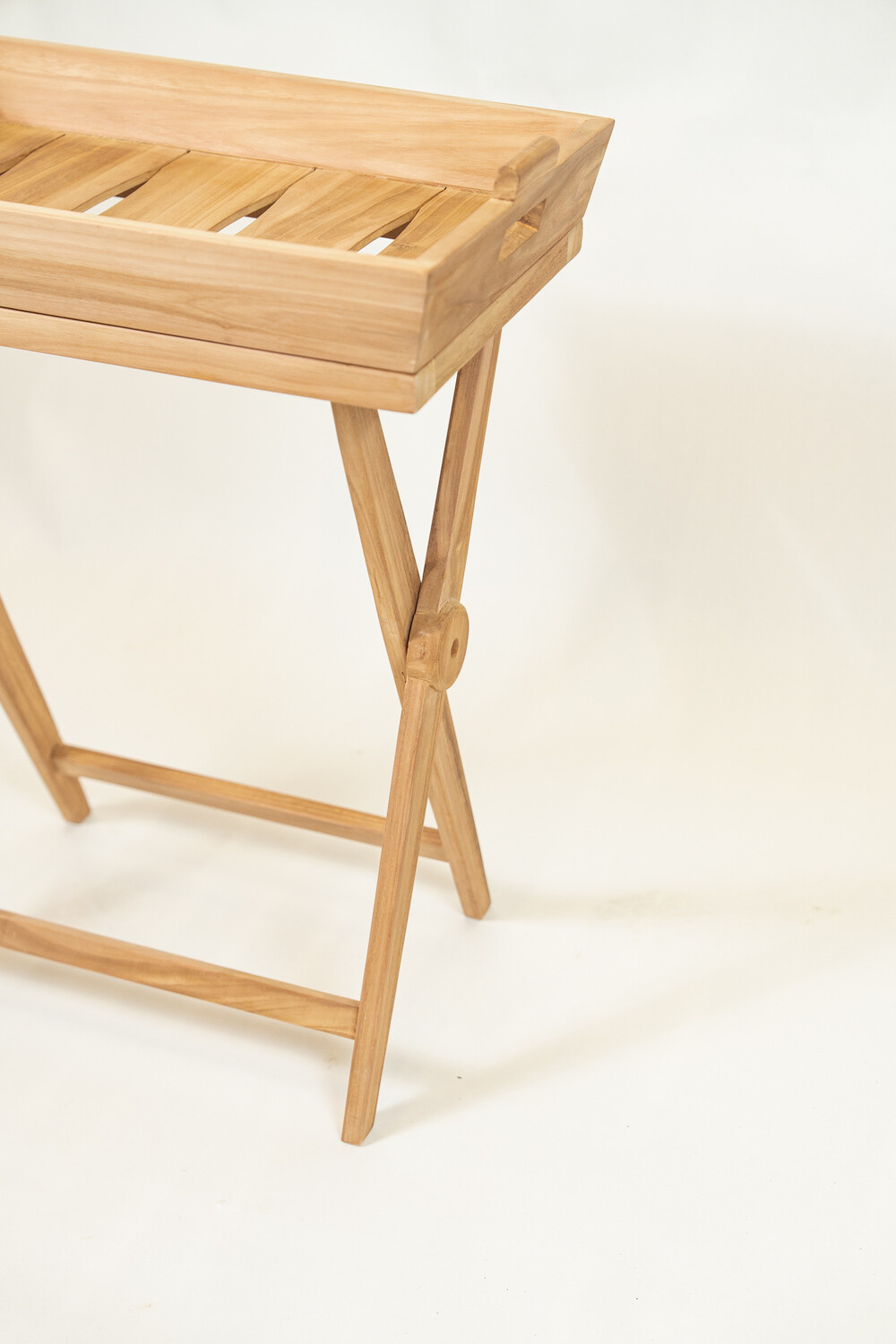 Mesa Con Bandeja Carmen Color Unico