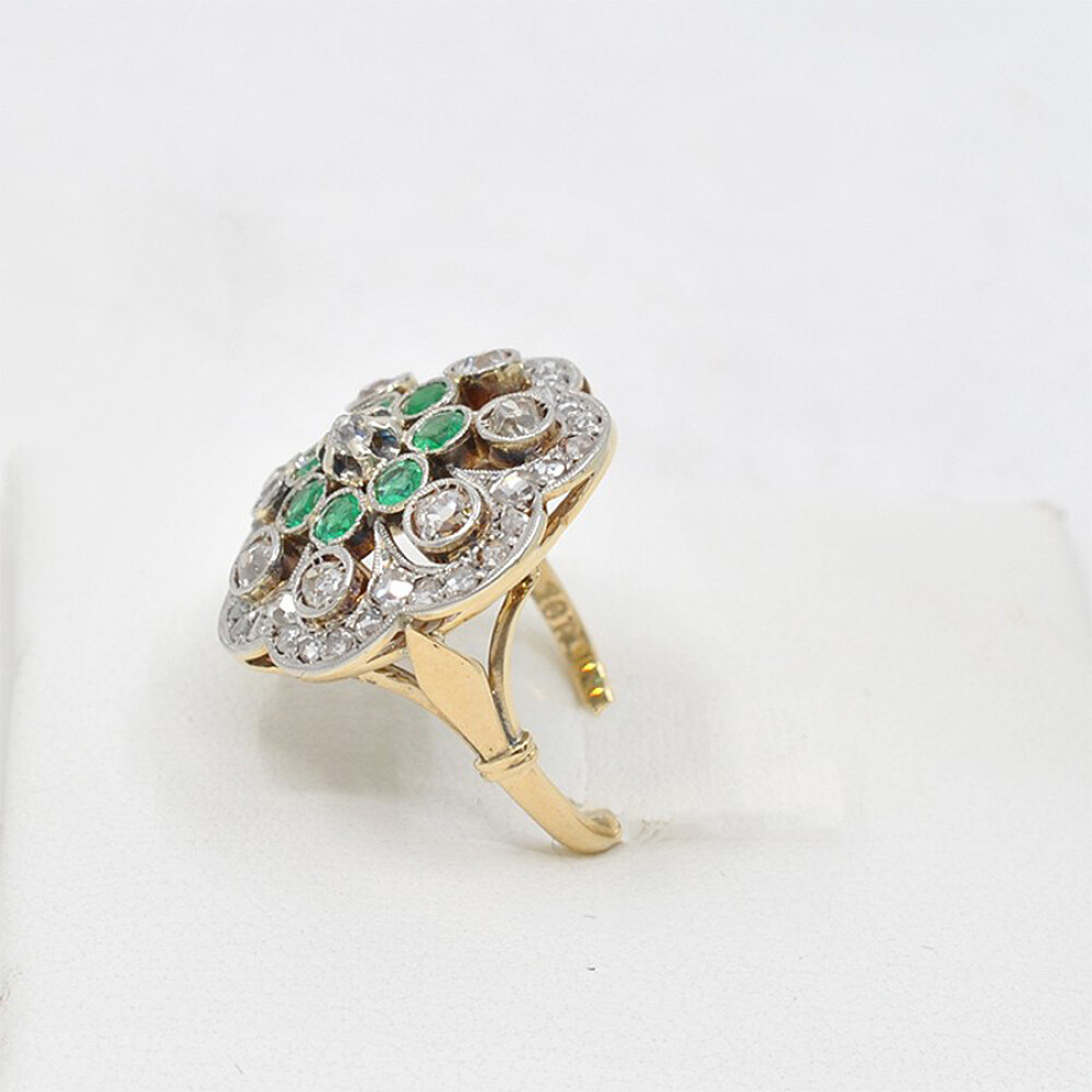 Anillo Oro 18K, Brillantes, Diamantes Y Esmeraldas Anillo Oro 18K, Brillantes, Diamantes Y Esmeraldas