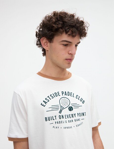 Remera Mikel Off white