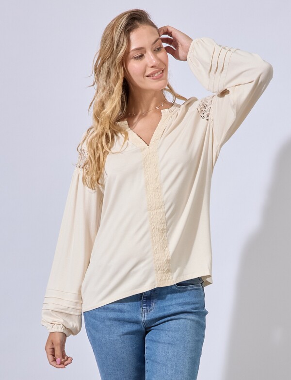 Blusa Puntilla BEIGE CLARO