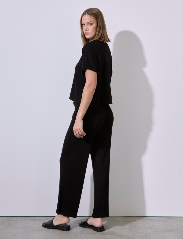 Remera Crop Rib NEGRO