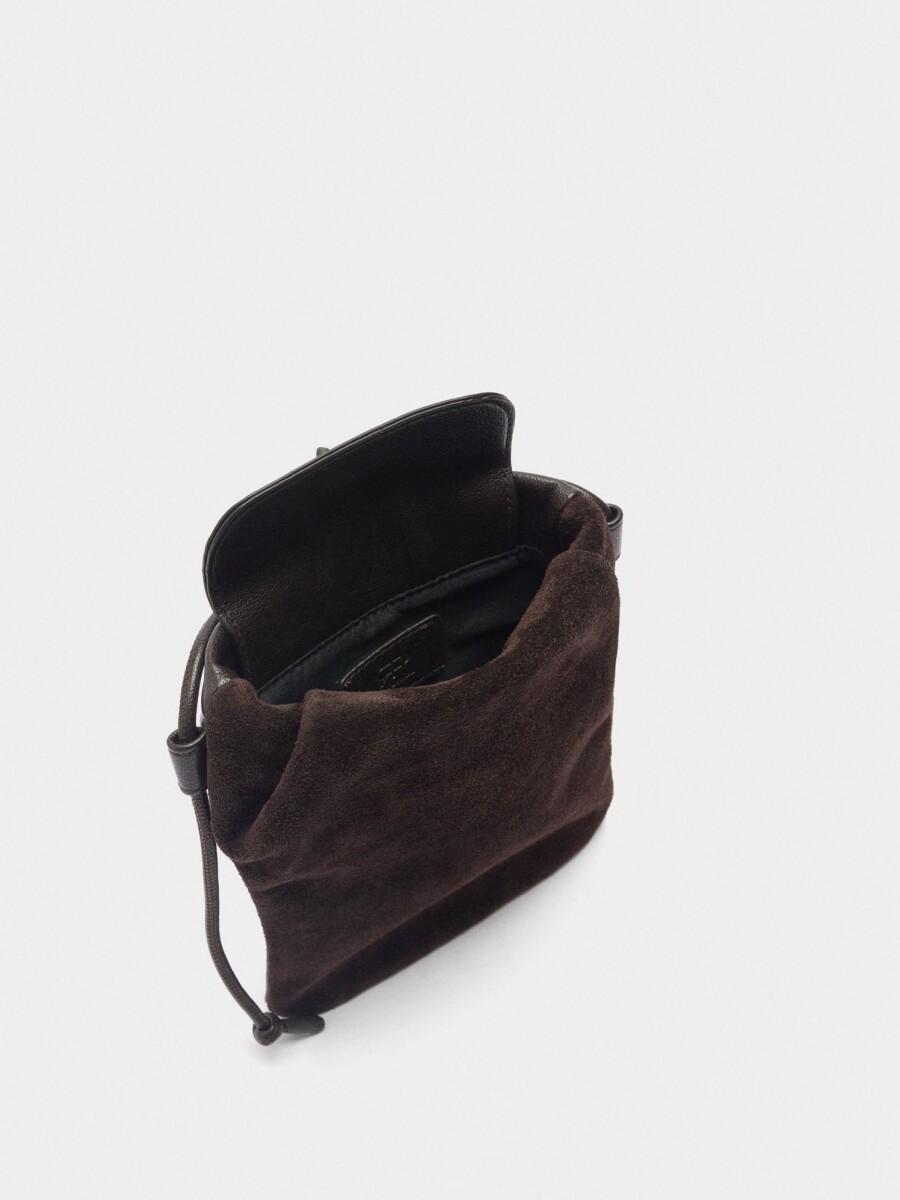 Bolsa Para Móvil Con Detalles De Piel marron