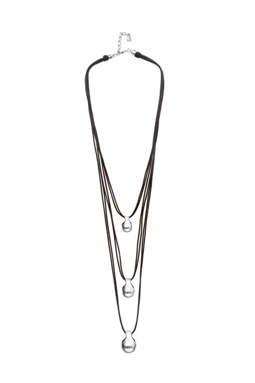COLLAR TRIPLE DE CUERO CON 3 BOLAS DE ALEACIÓN DE METALES BAÑADAS EN PLATA DE LEY Colgante