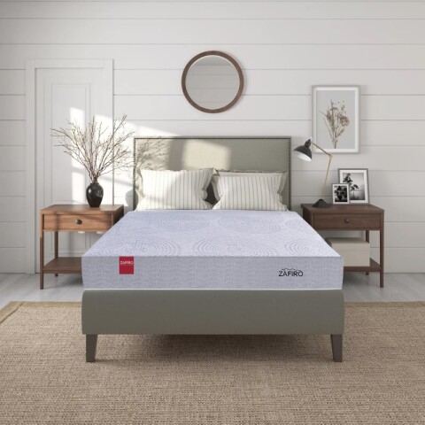 Colchón ZAFIRO LIVE 2 Plazas - Espuma Alta Densidad 28 Kg/m³ - Enrollado al Vacío - 17 cm de Altura - Soporta 120 Kg - 2 AÑOS Colchón ZAFIRO LIVE 2 Plazas - Espuma Alta Densidad 28 Kg/m³ - Enrollado al Vacío - 17 cm de Altura - Soporta 120 Kg - 2 AÑOS