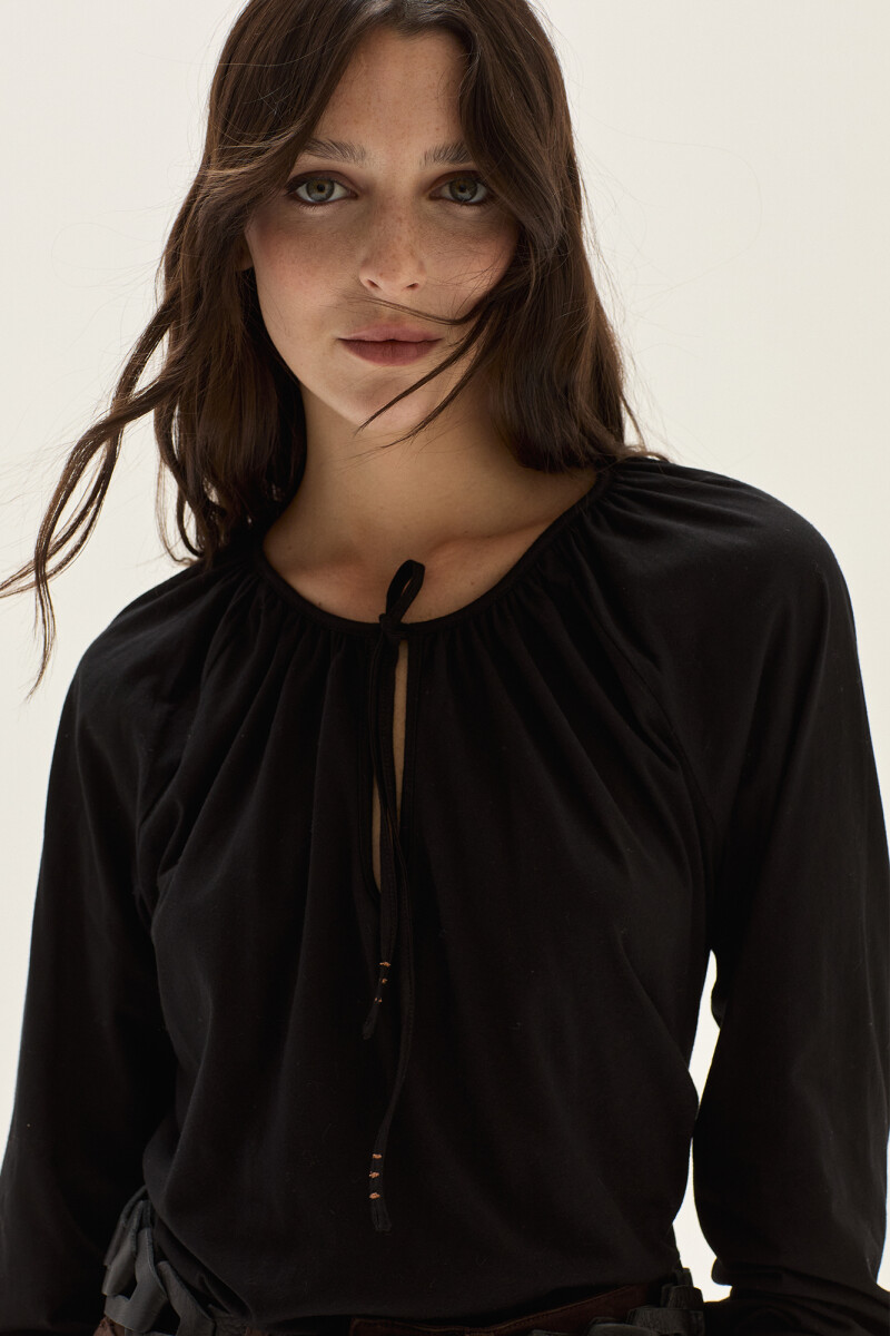 Blusa Baya Negro
