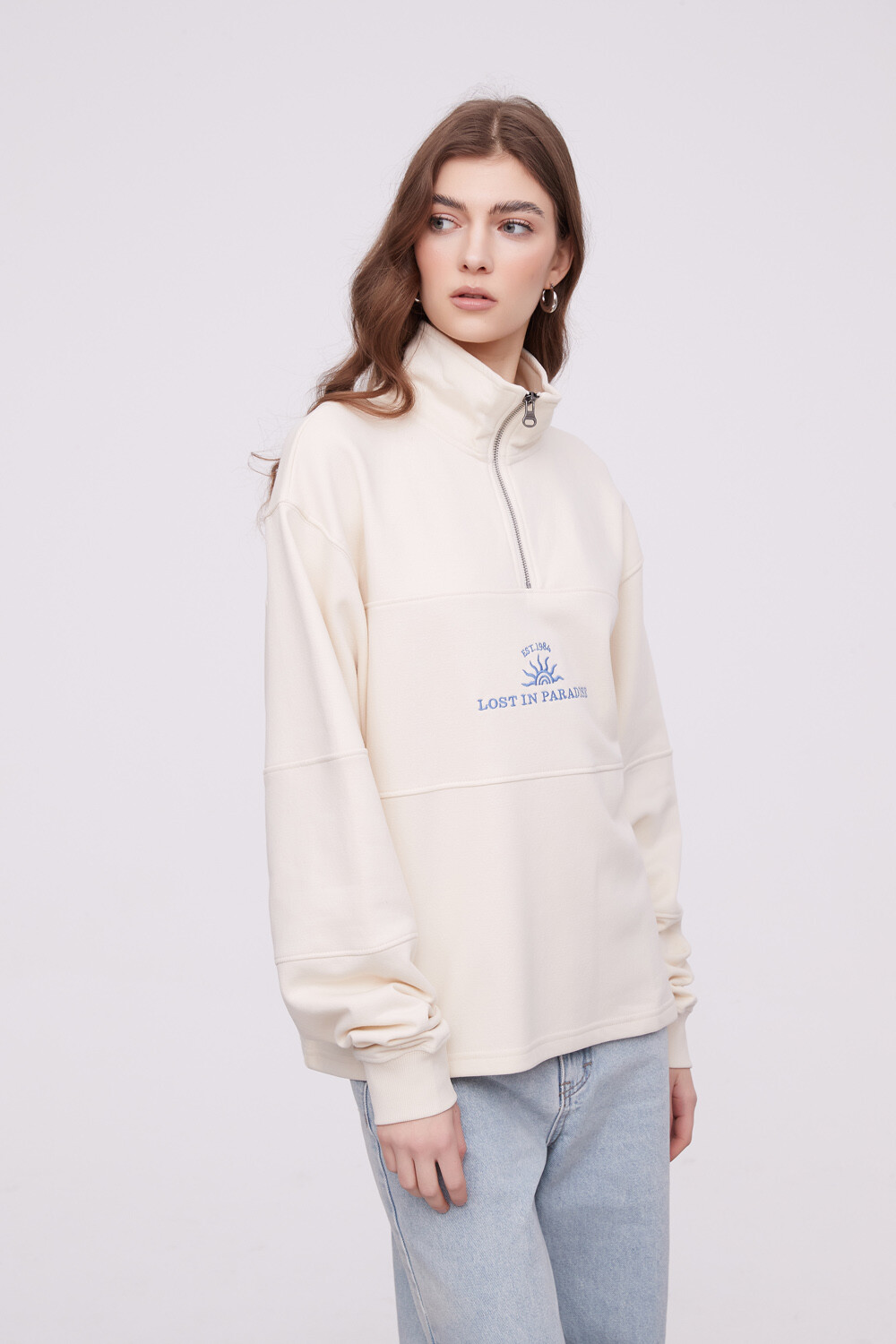 Buzo Nuchet Crema