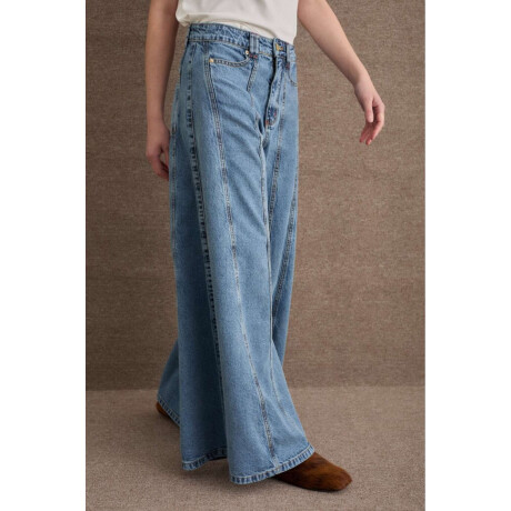 PRE VENTA JEAN WIDE XL LINES Celeste