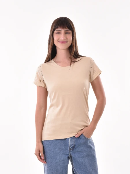 REMERA PAULINA AMAR. PASTEL