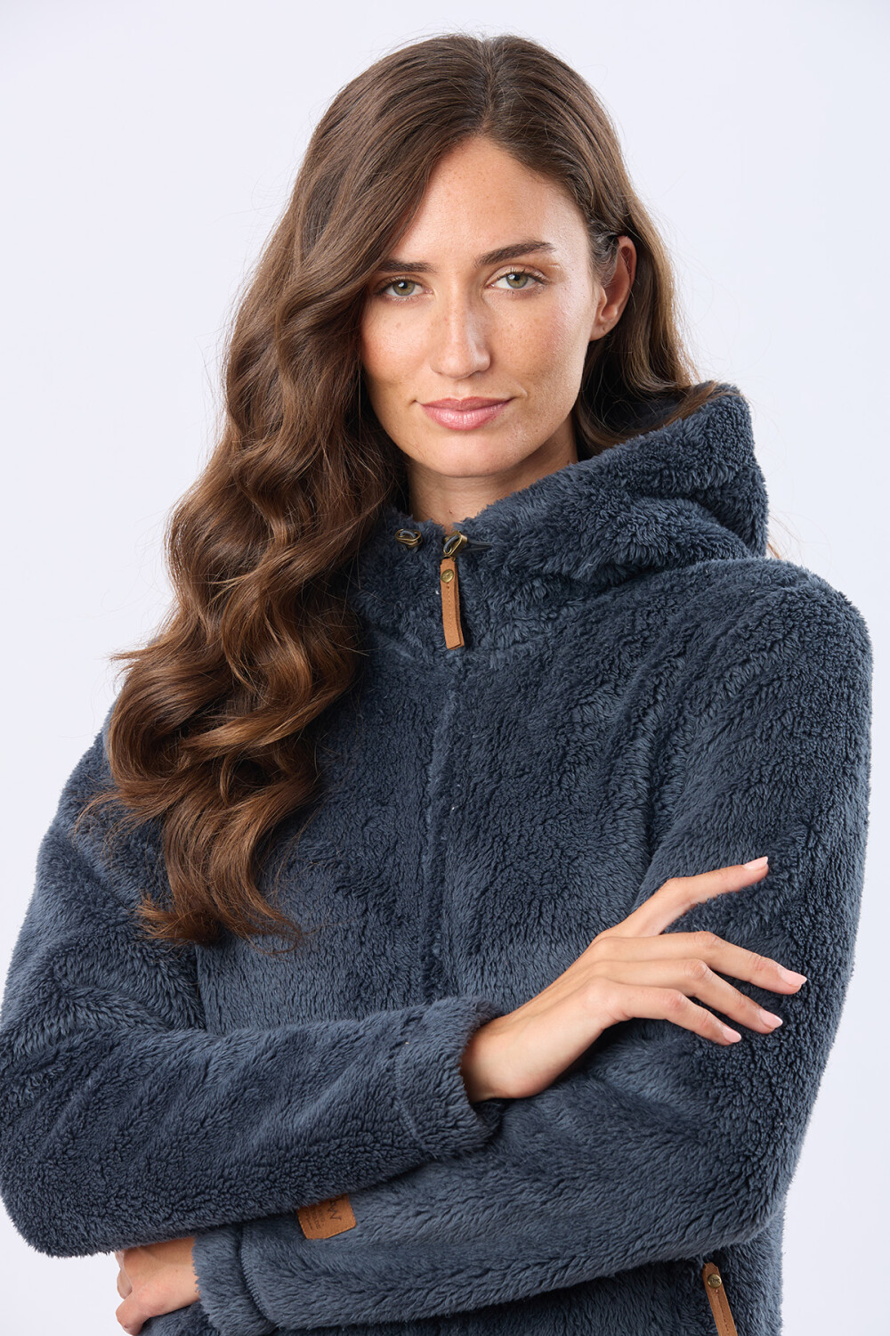 CAMPERA CON CAPUCHA SHERPA SUAVE Azul