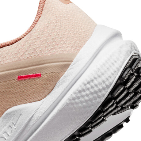 NIKE WINFLO 10 Beige