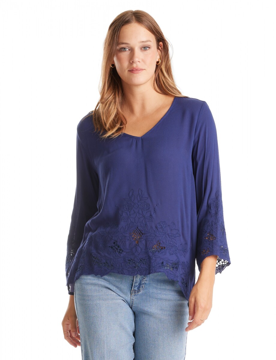 Blusa Bordado Calado - Azul 