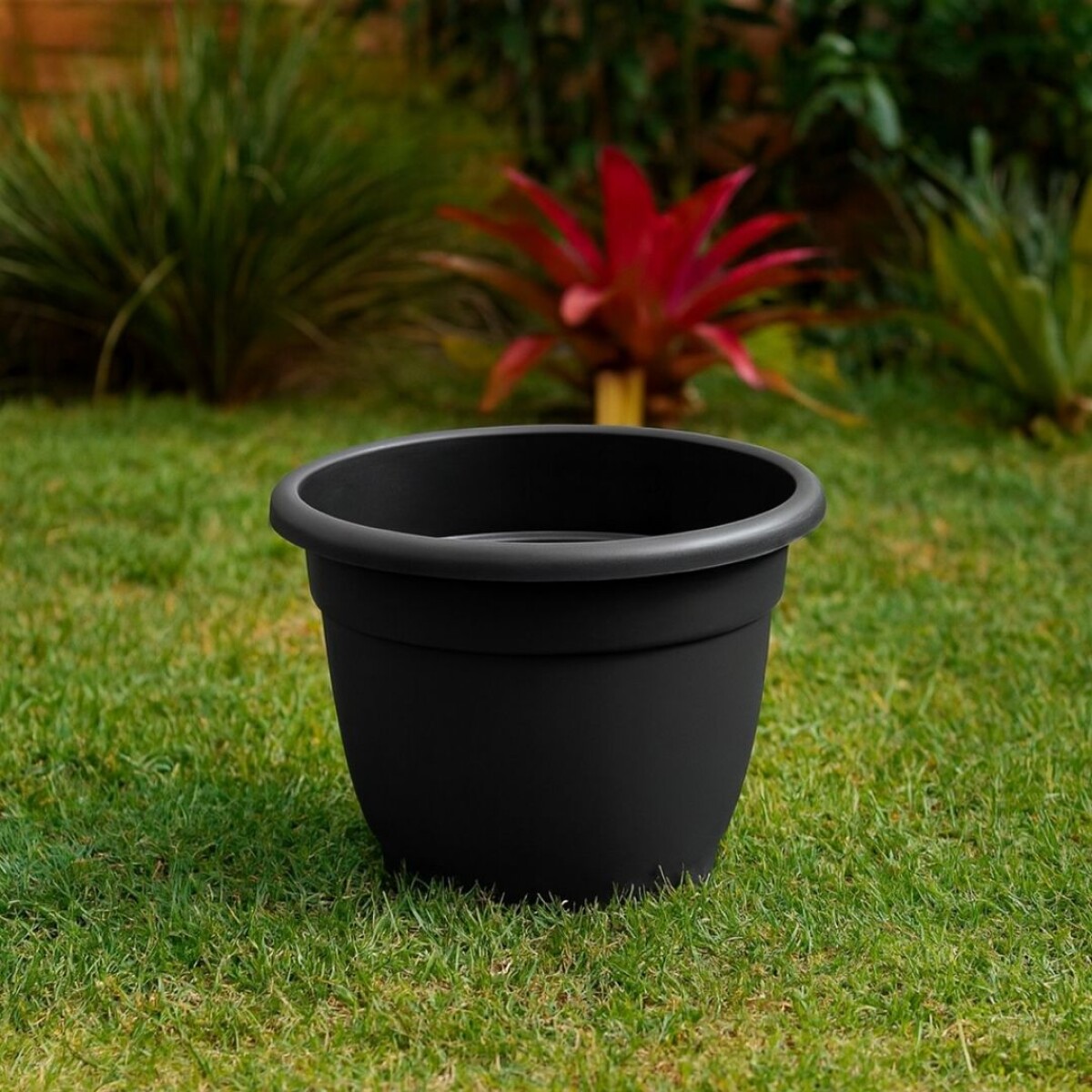 MACETA REDONDA EDEN 35CM NEGRO - NEGRO 