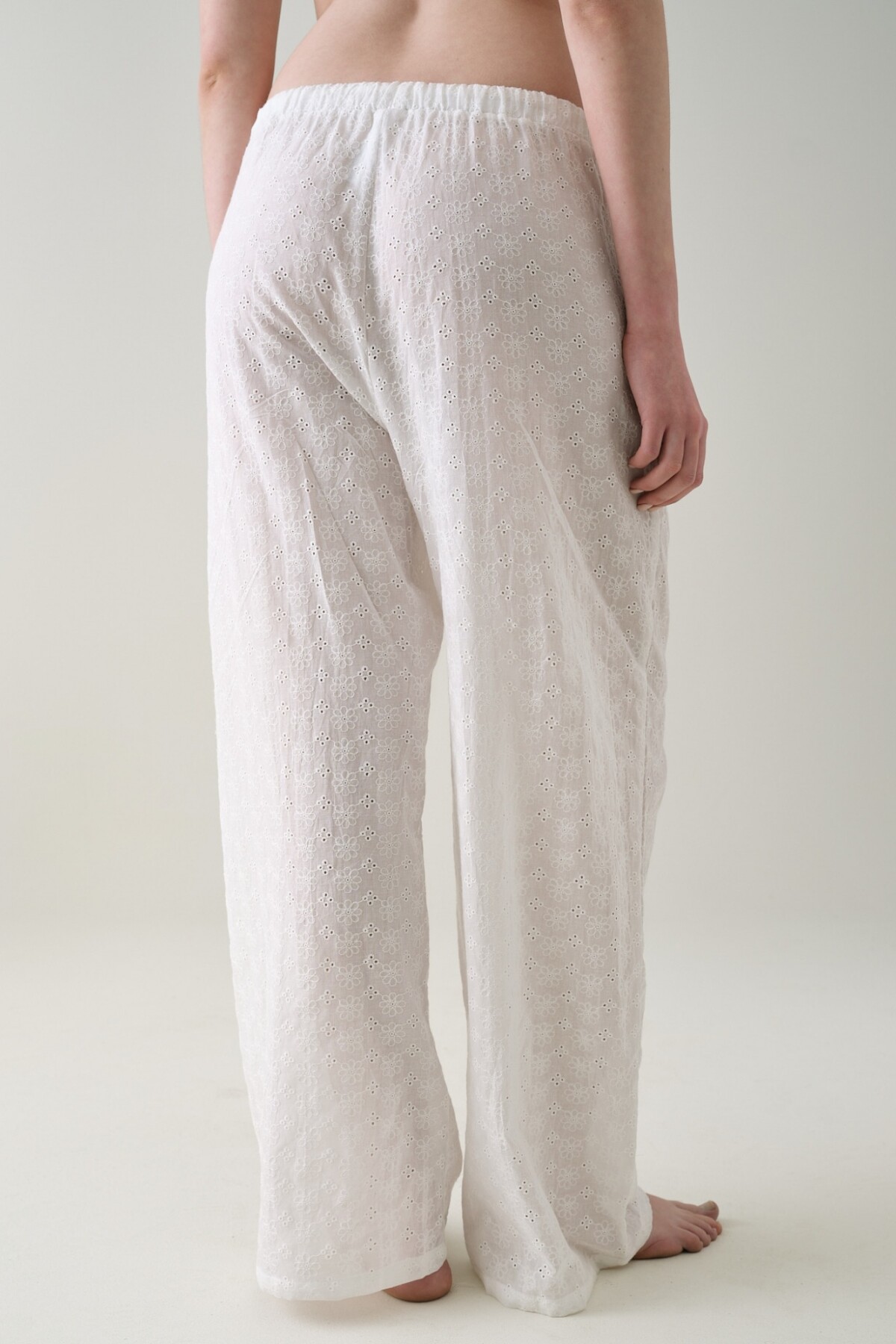 Pantalón Recto Broderie Blanco