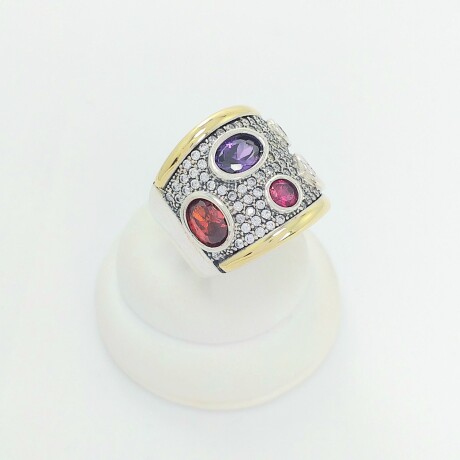 Anillo de plata 925 con borde de double de oro 18k y circonias. Anillo de plata 925 con borde de double de oro 18k y circonias.