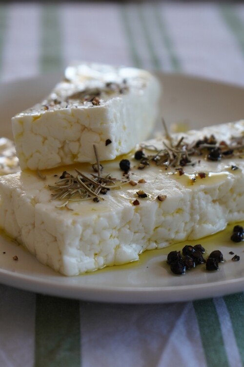 Hatef tipo Feta Hatef tipo Feta