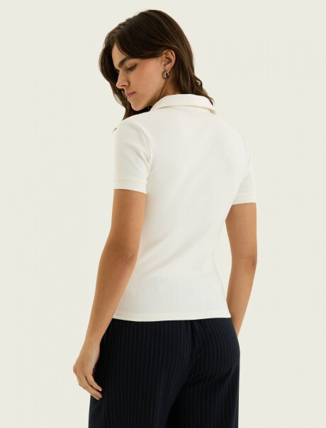POLO DE MANGA CORTA BLANCO