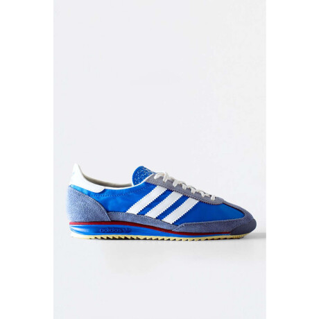 Champion SL72 Blue