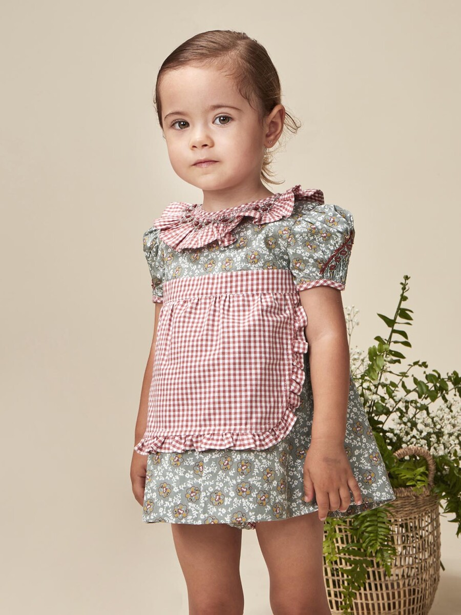 Vestido Con Delanta Verde Oscuro