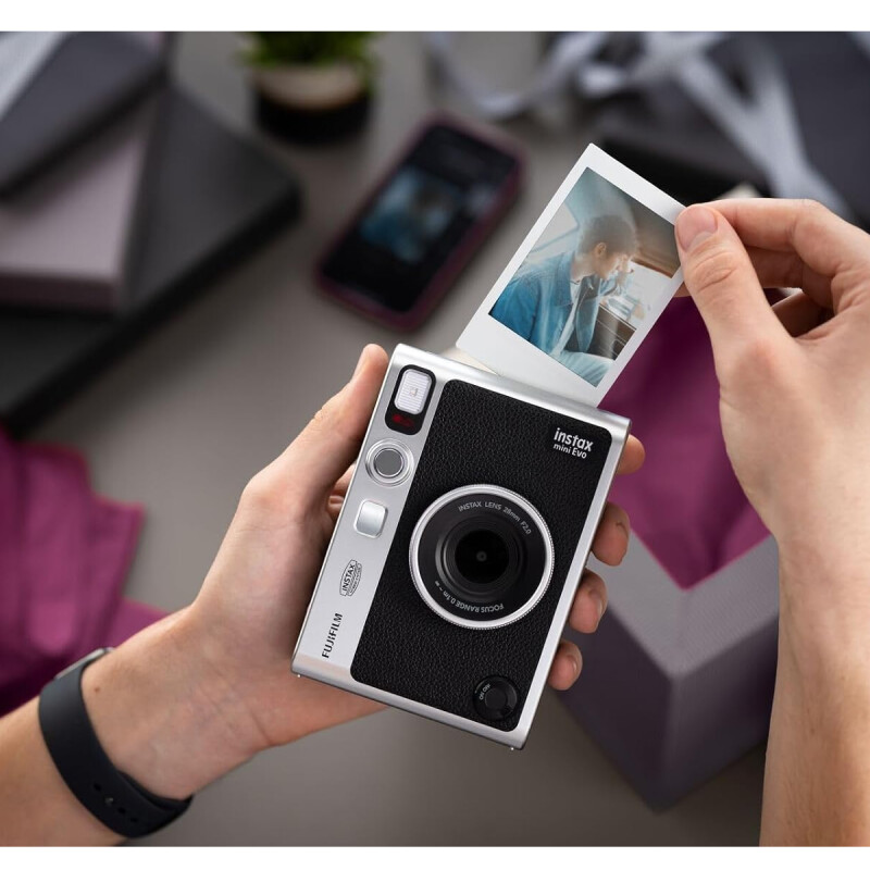Cámara Fujifilm Instax Mini Evo Black Cámara Fujifilm Instax Mini Evo Black