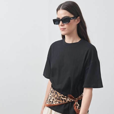 REMERA ERICA Negro