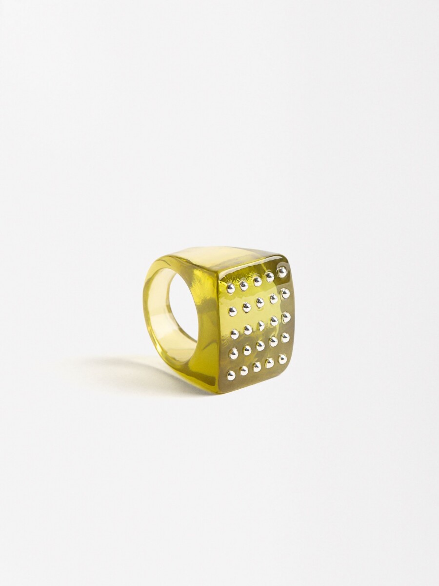 Anillo Cuadrado Con Detalles De Puntos verde