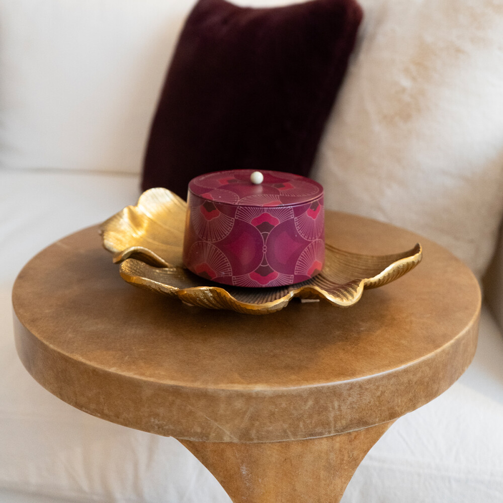 VELA AROMATICA ART COLLECTIBLE VELVET CHERRY