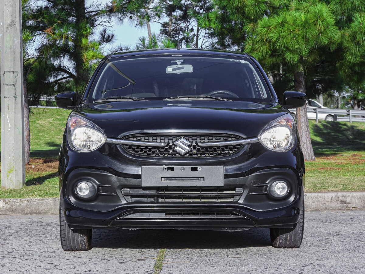 Suzuki Celerio 2024 EXCELENTE ESTADO! | Permuta / Financia Suzuki Celerio 2024 EXCELENTE ESTADO! | Permuta / Financia
