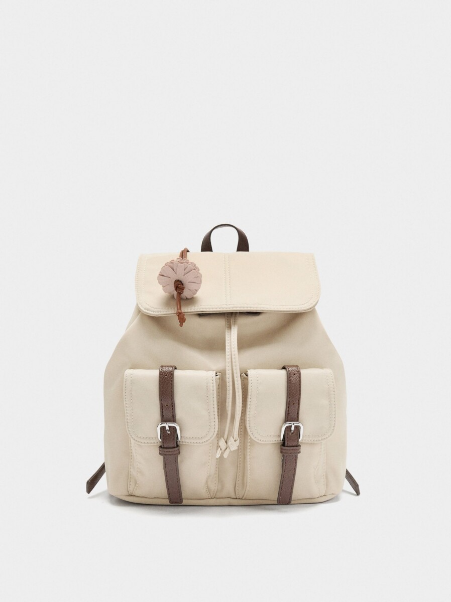 Mochila De Nylon Con Colgante - taupe 