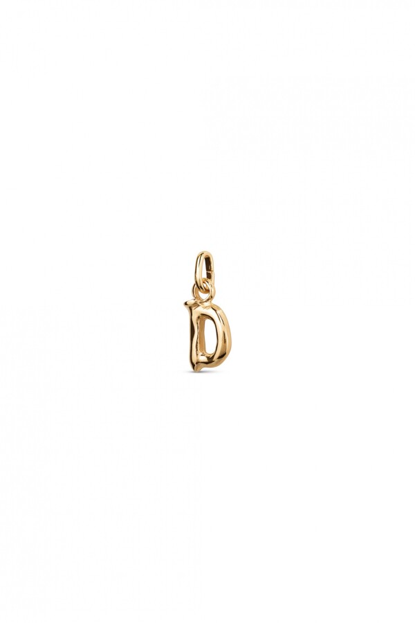 CHARM DE ALEACION DE METALES BAÑADO EN ORO DE 18 K CON FORMA DE LETRA D CON ARGOLLA Charm