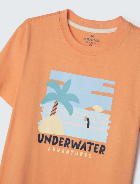 PIJAMA INFANTIL CON ESTAMPA Y BERMUDA NARANJA