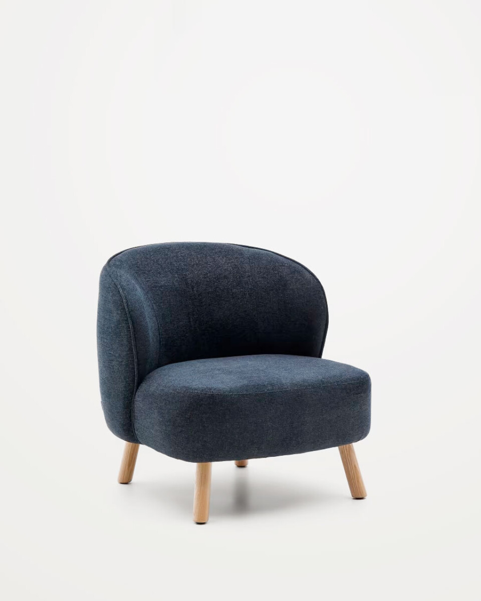 Butaca Ulit de chenilla - gris azulado y patas de madera maciza haya acabado natural 