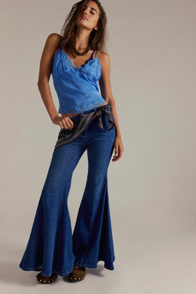 MARQUE FLARE Azul