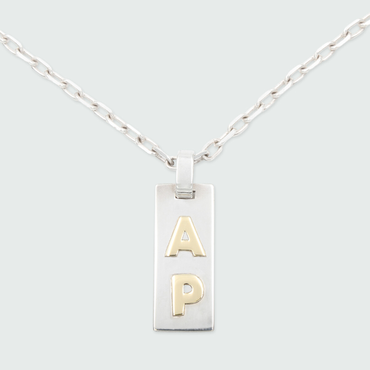 Medalla con cadena MOON de plata 925 con letras en oro 18k 