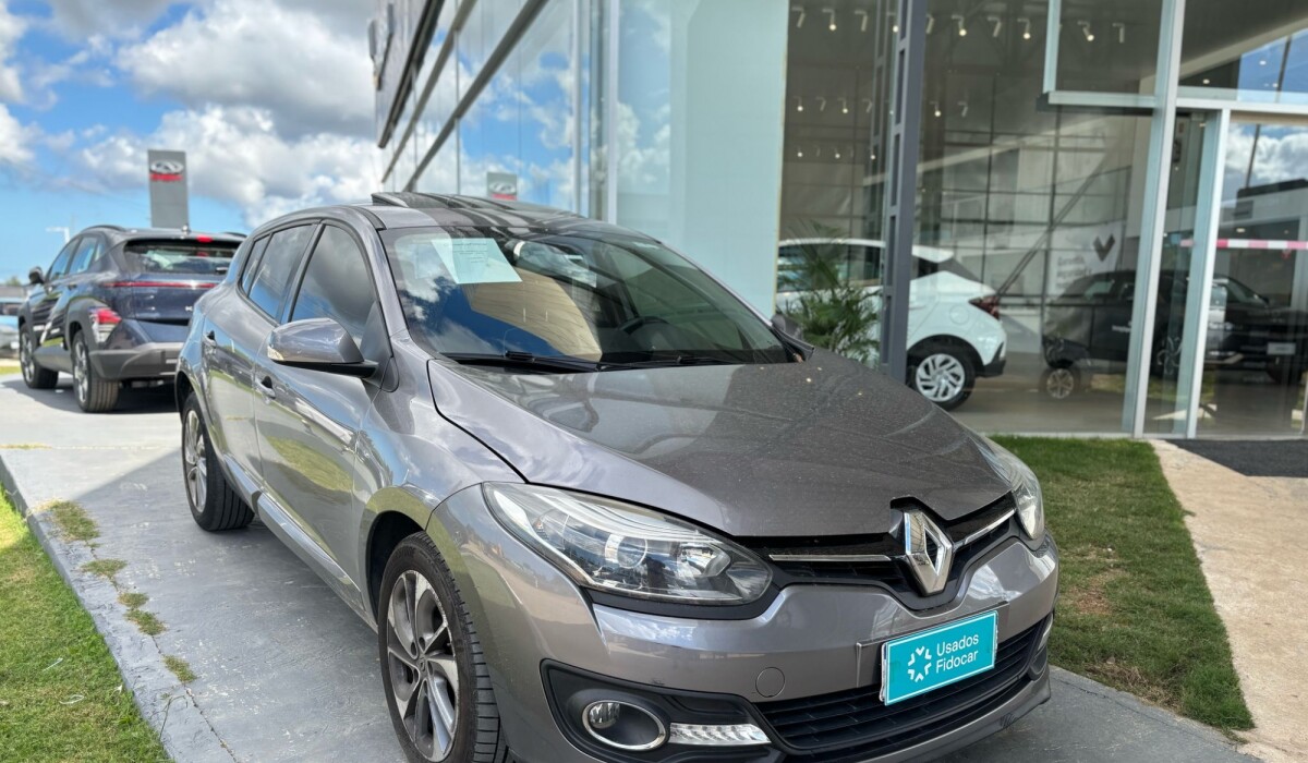 Renault Megane 2,0 AT Privilege - 2015 Renault Megane 2,0 AT Privilege - 2015
