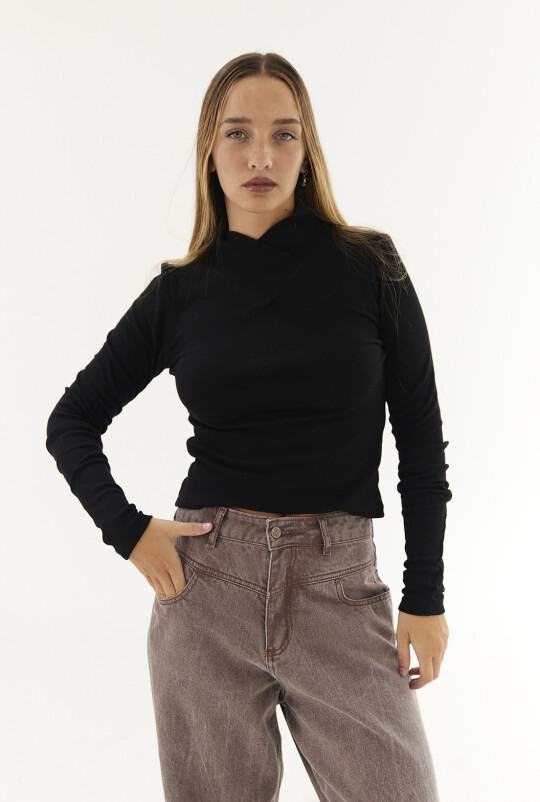 Polera Cross Negro