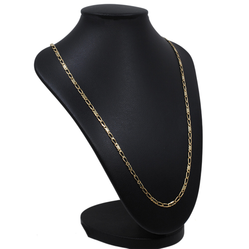 Cadena en oro 18k chata con 2 tipos de eslabones. Largo 60 cm Cadena en oro 18k chata con 2 tipos de eslabones. Largo 60 cm