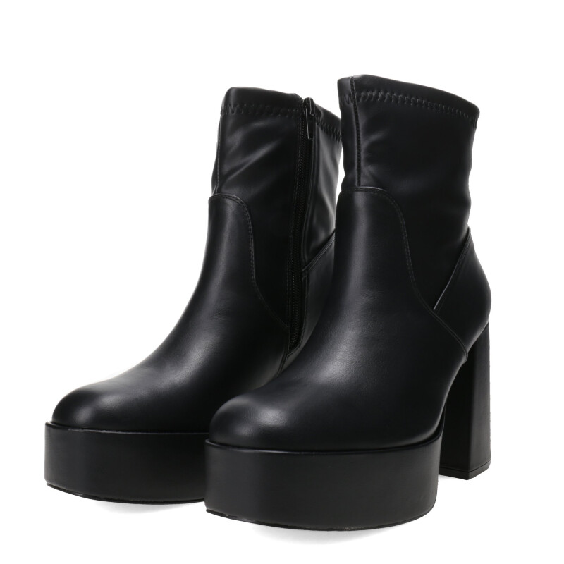 Botas de Mujer Miss Carol PLACID con simil cuero elastizado Negro