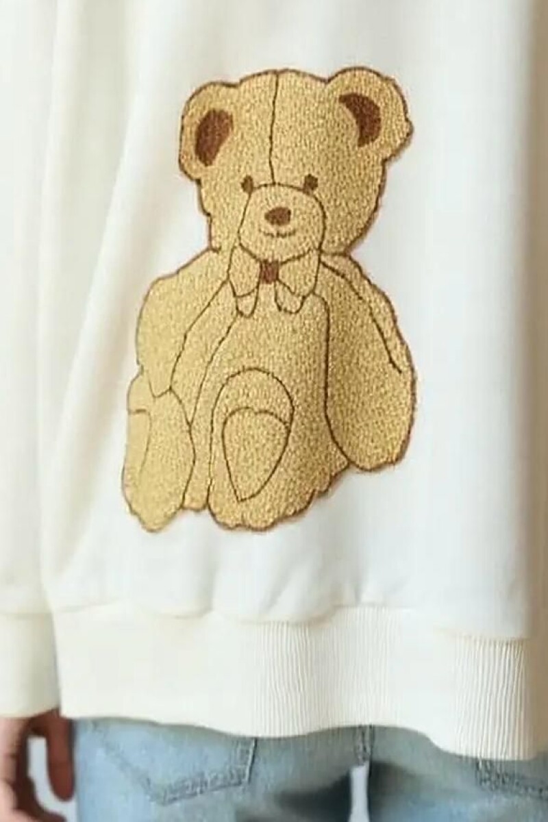 Sweater The Bear Crudo