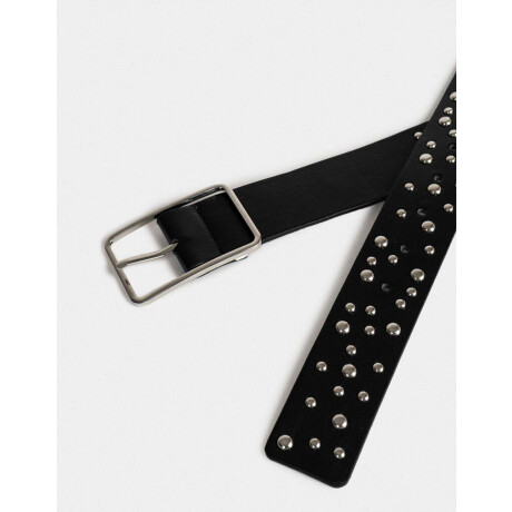 Cinturón Con Tachas Negro