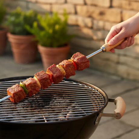 Espetón Simple 55cm P/Carnes Verduras Acero Cromado Reforzad Plateado