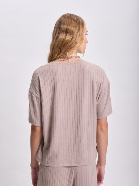 Remera oversize lanilla Taupe