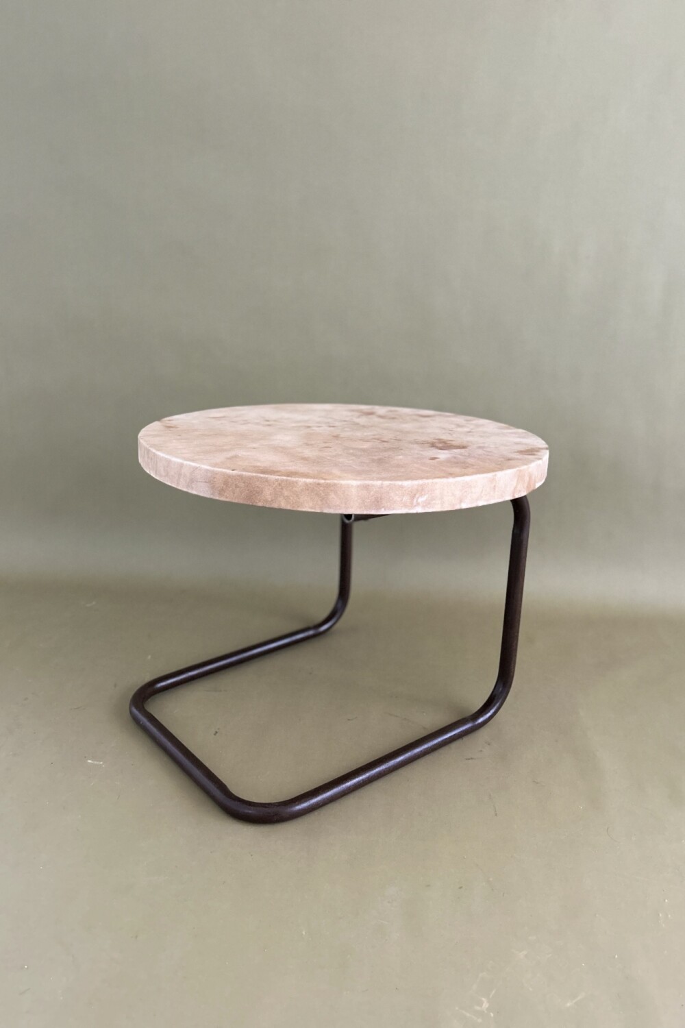 Circle Desk Lonja
