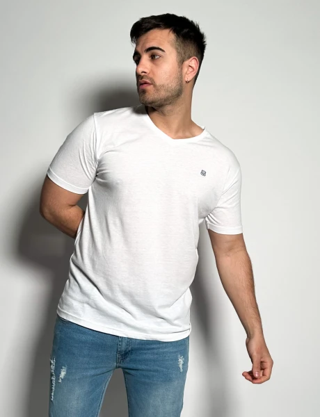 Remera lisa escote V Vex Blanco