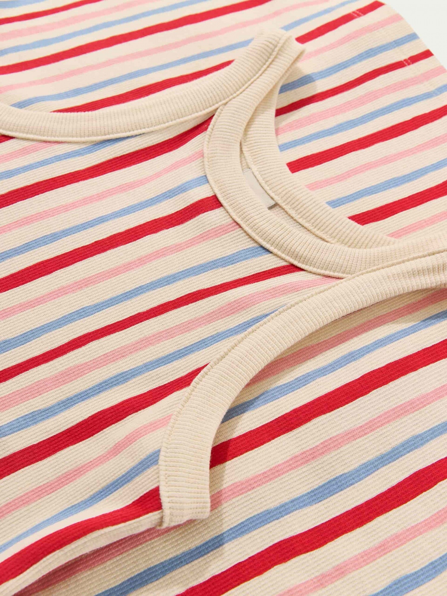 VESTIDO INFANTIL CON ESTAMPADO - MULTICOLOR — Hering