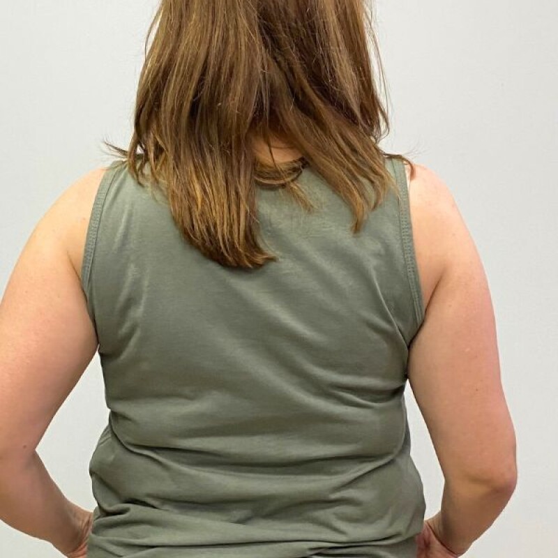 Musculosa de Lino Italiana Verde