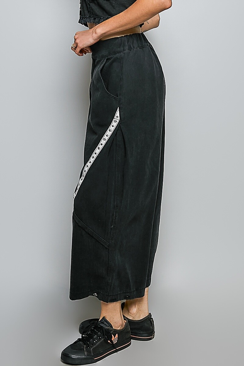 PANTALON ANCHO Negro